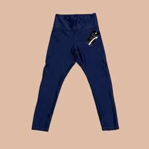 NWT Vie Active Women’s Lili 3/4 Marine Leggings Sz Small